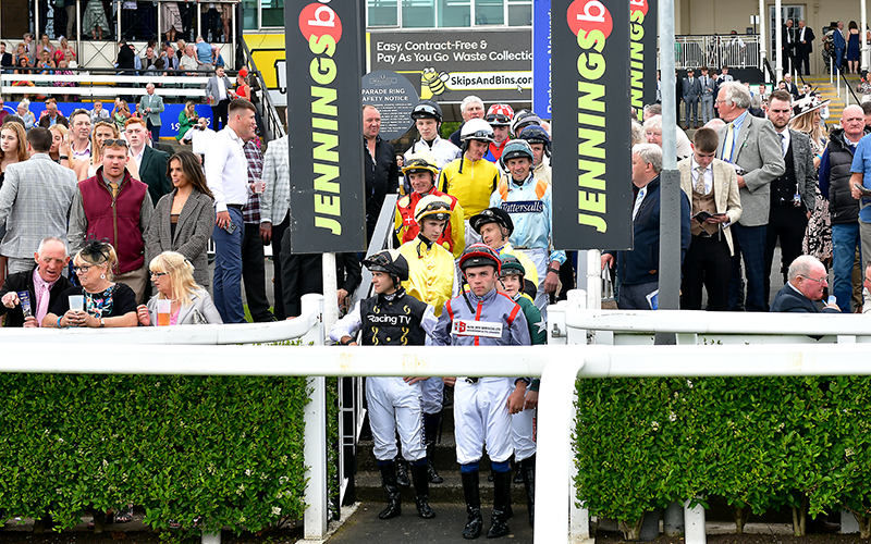 Newcastle Racecourse Hospitality Northumberland Plate 1