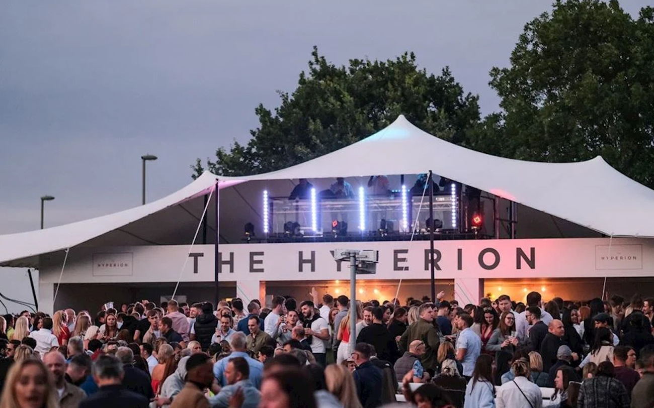 Epsom Downs Races - Live Music